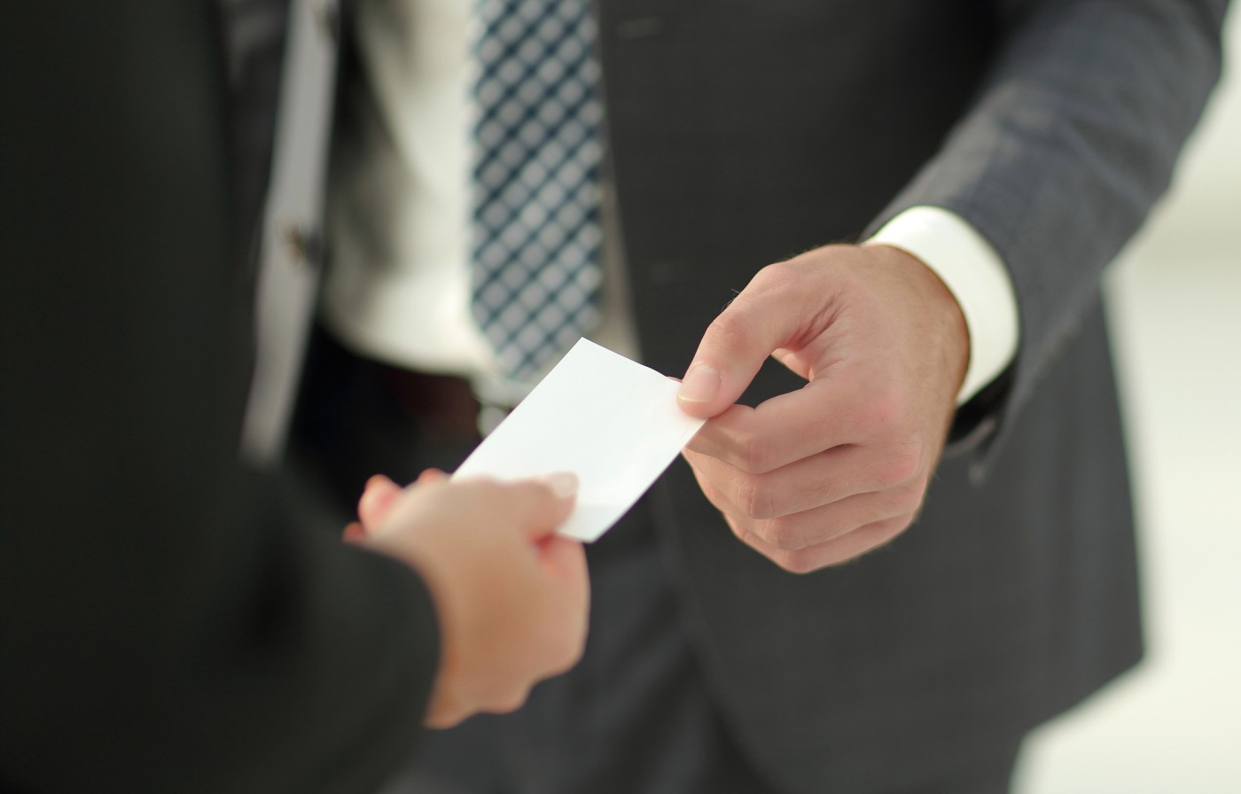Why Business Card Lifecycle Matters In High ROI?